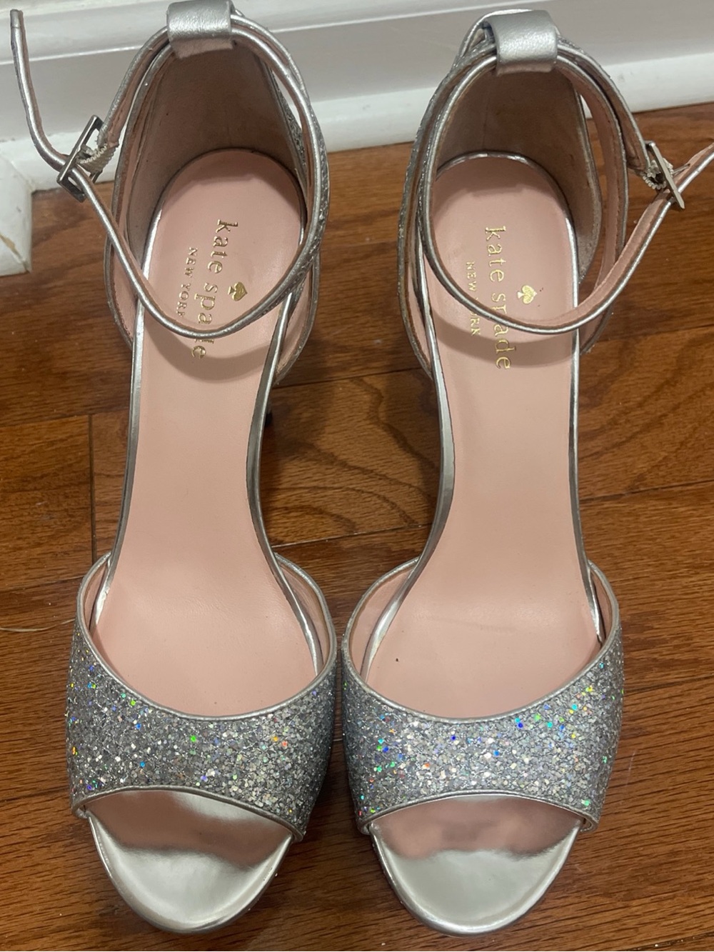 Kate Spade Silver  Metallic Ankle Strap Peep Toe Heels Evening Shoes Size 8.5